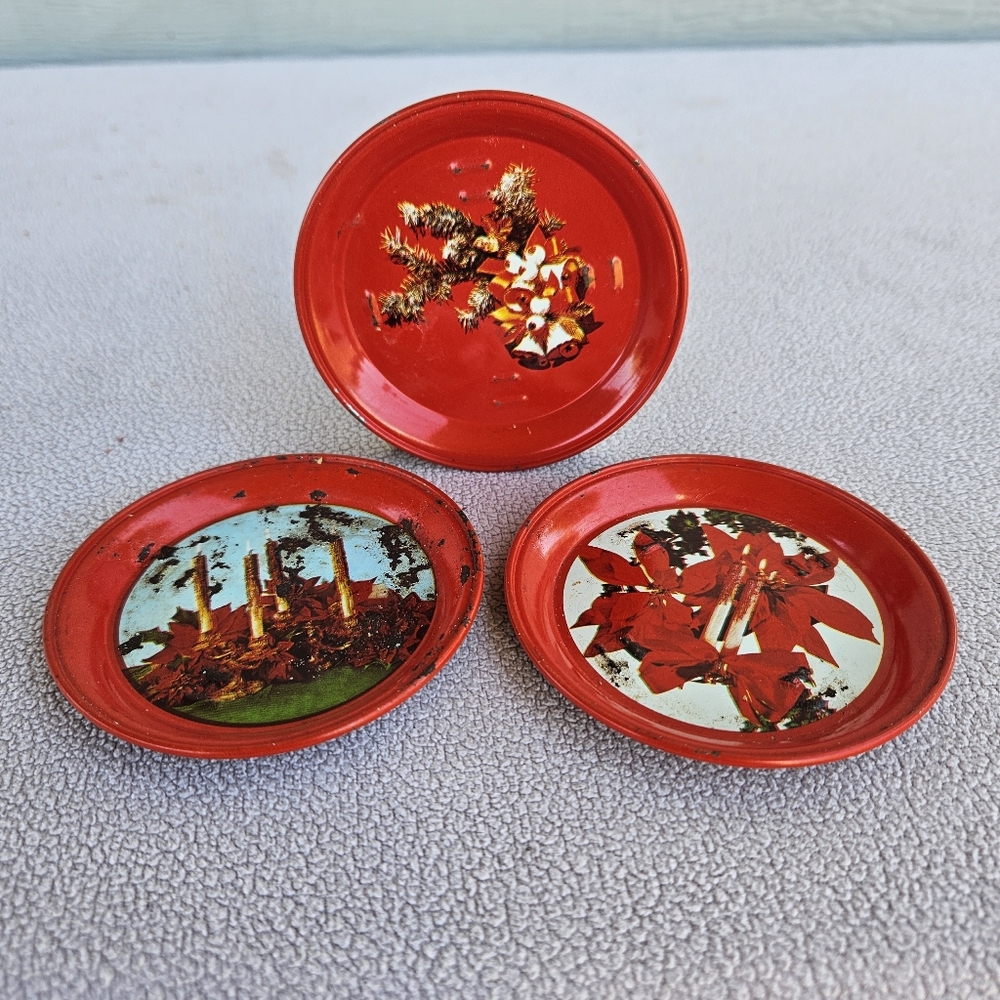 VTG MCM Christmas Tin Metal Coasters Ashtray 3 1/2” Red Poinsetta Set of 3